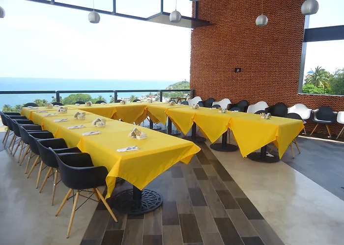 Hotel Caracol Plaza